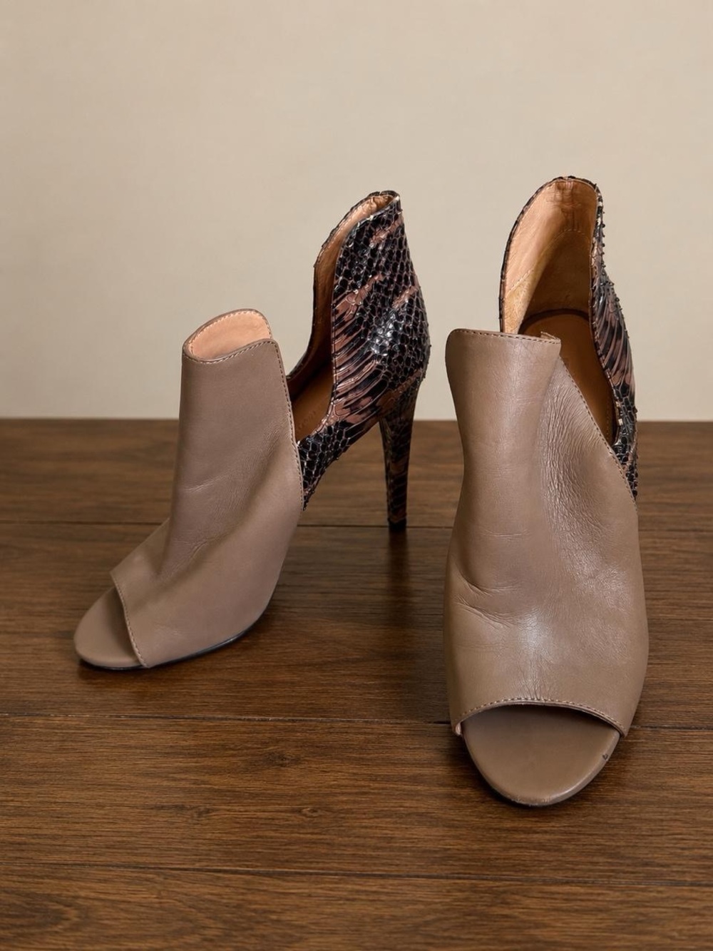 Sigerson Morrison Taupe Leather Peep-Toe Heels with Snake-Print Back
